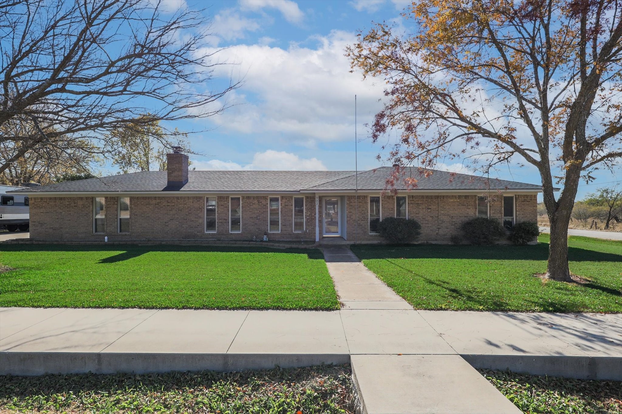 902 Meadowcreek Street Krum TX 76249