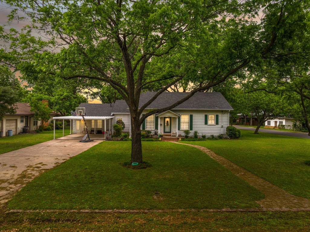 1300 Park Drive Hillsboro TX 76645