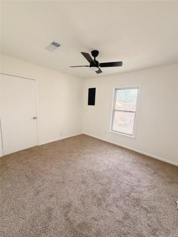 5713 Highland Avenue Haltom City TX 76117