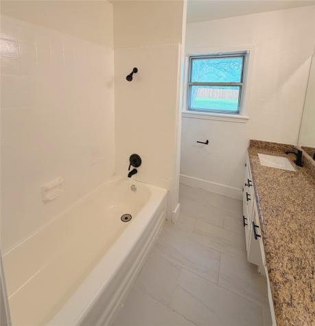 5713 Highland Avenue Haltom City TX 76117