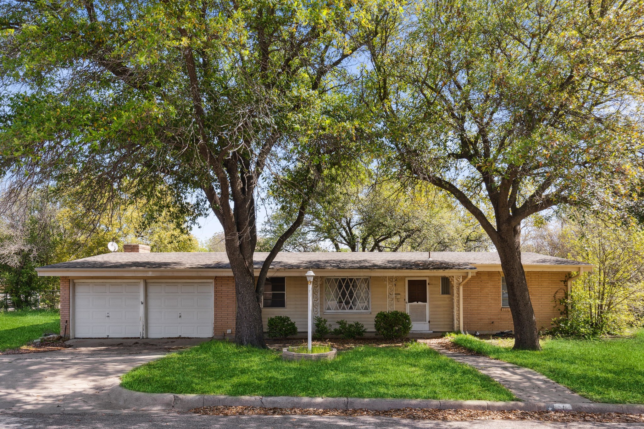 3601 Guadalupe Road Fort Worth TX 76116