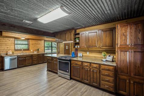 260 Vz County Road 3531 Edgewood TX 75117