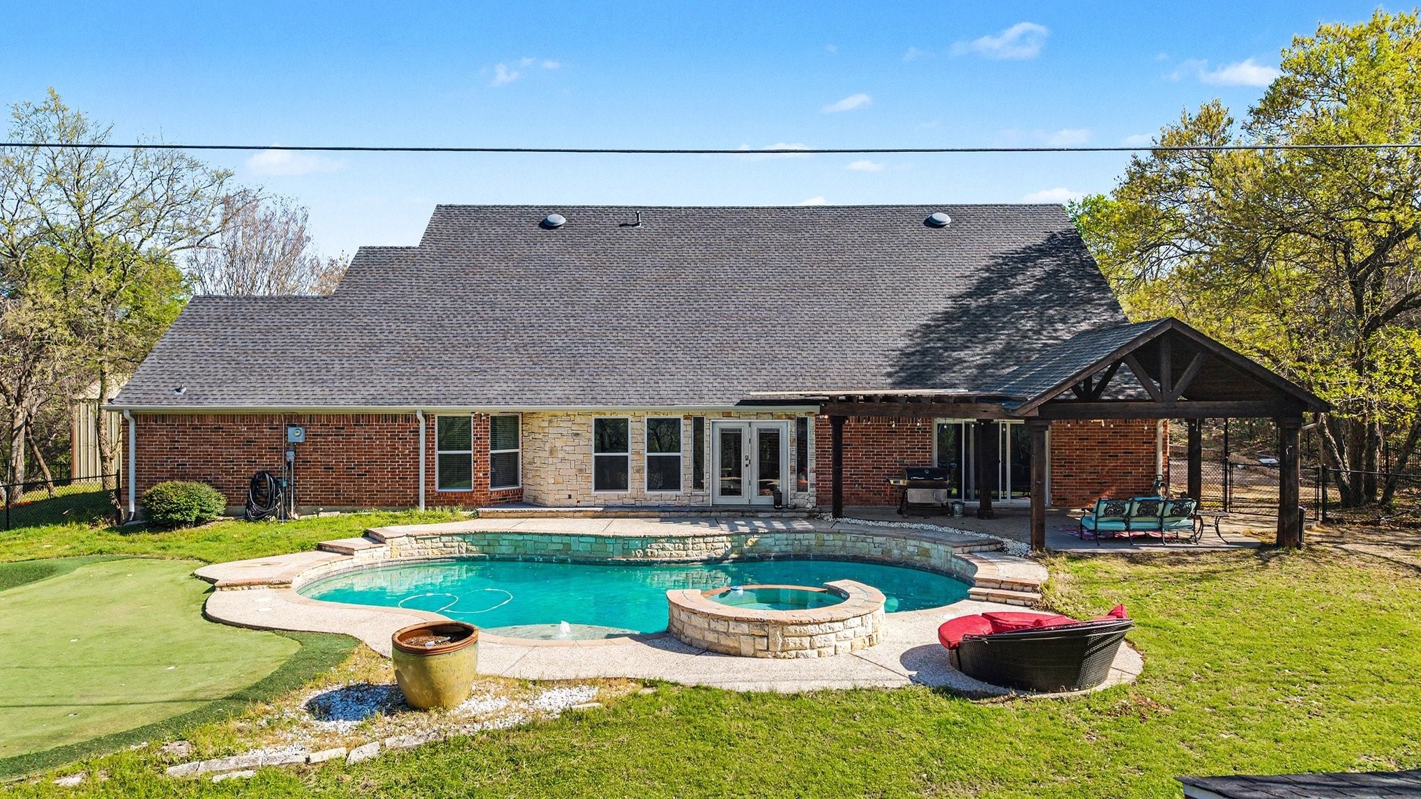 767 Farrar Road Waxahachie TX 75165