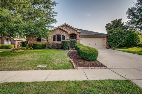 1005 Crooked Creek Court Midlothian TX 76065