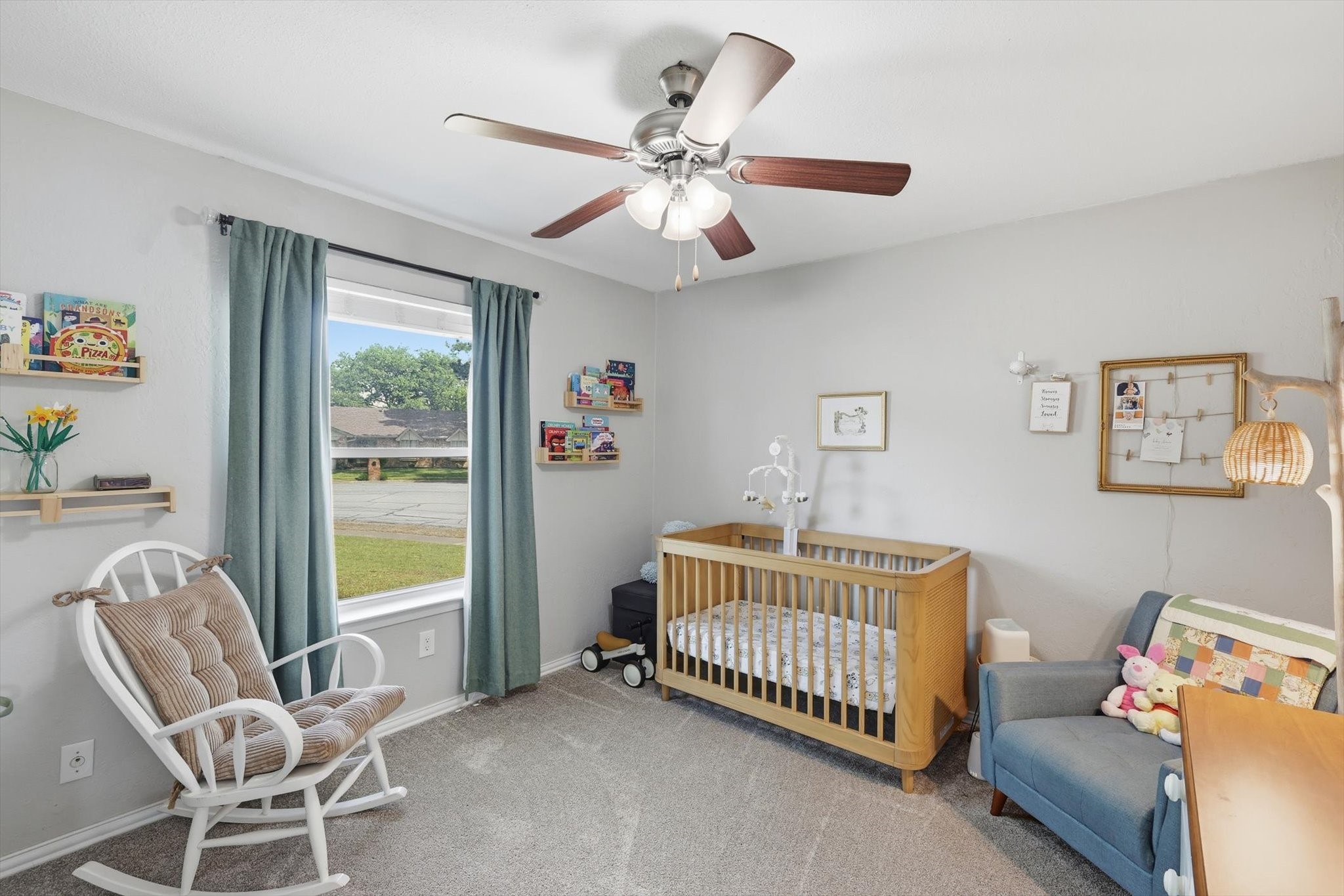 2413 Meadow View Bedford TX 76021