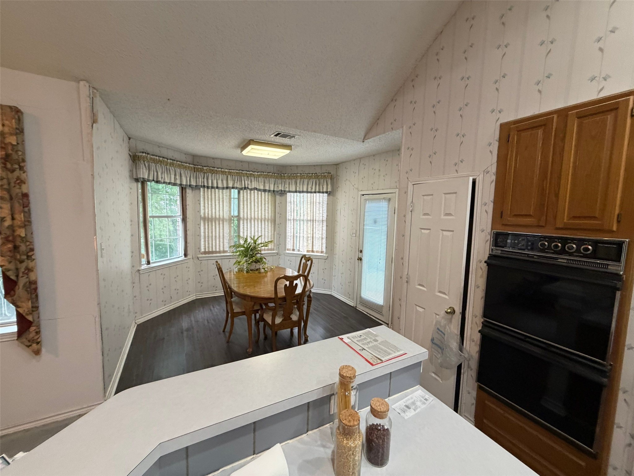 6204 High Brush Circle Dallas TX 75249