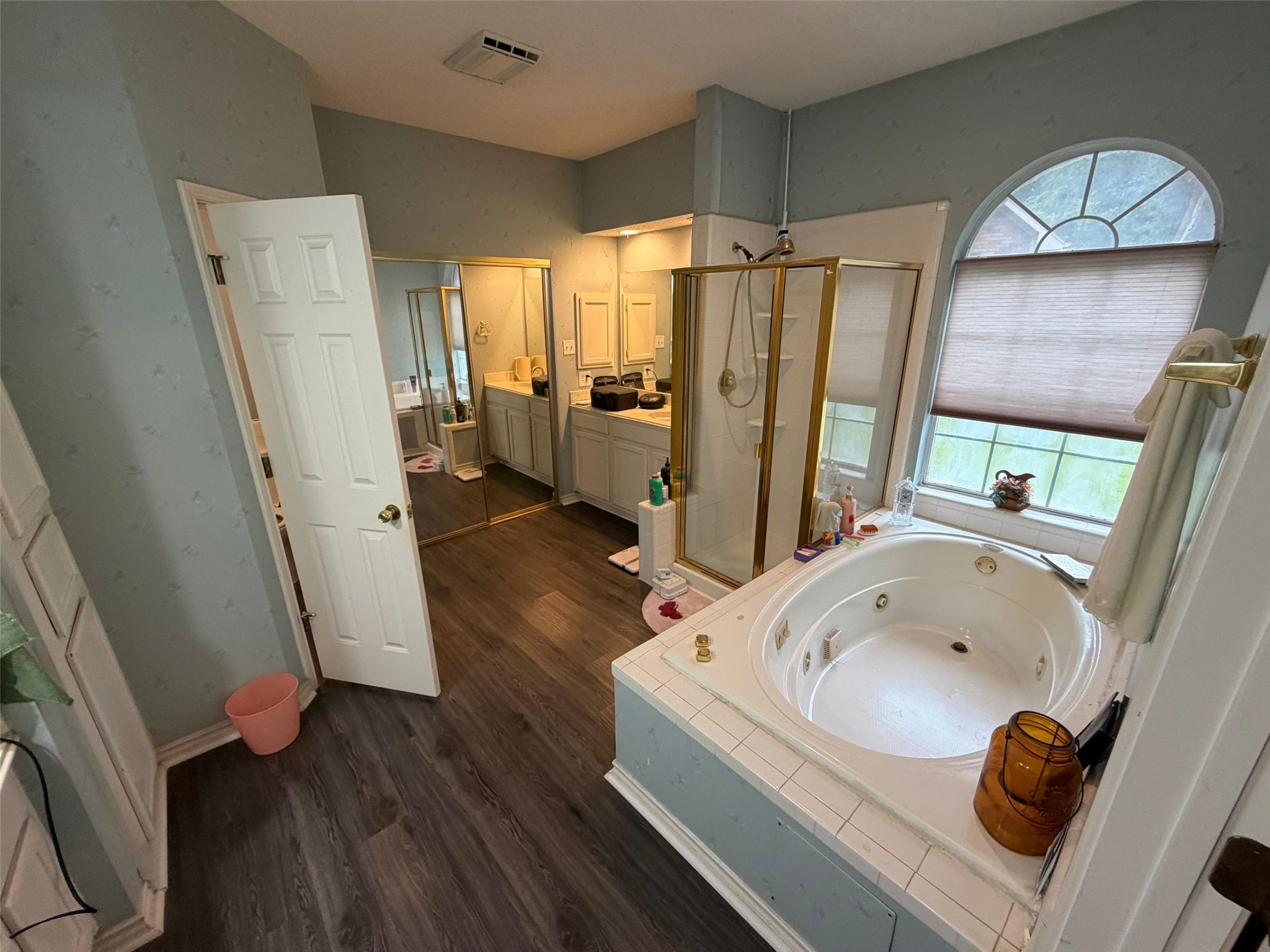 6204 High Brush Circle Dallas TX 75249