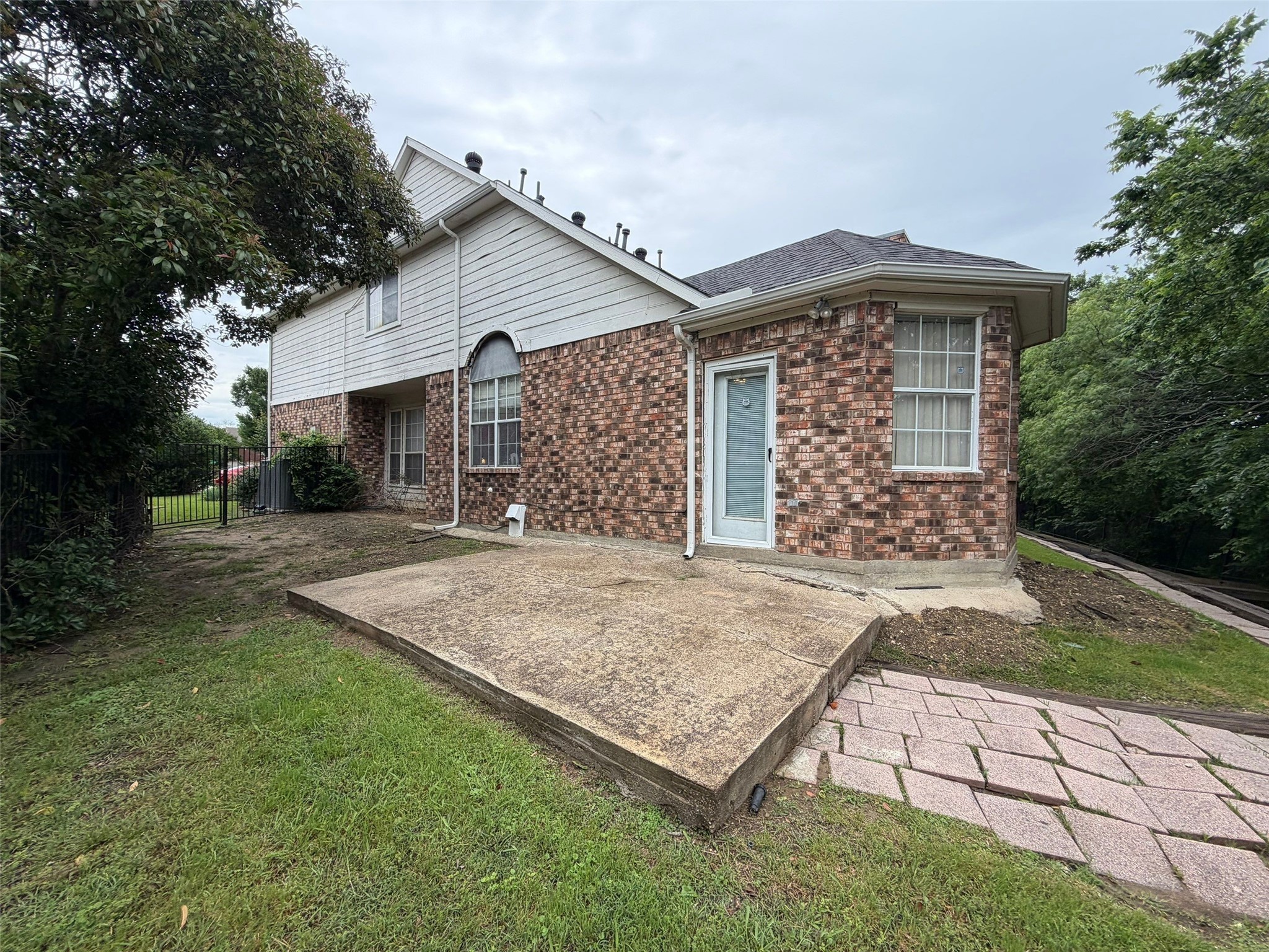 6204 High Brush Circle Dallas TX 75249