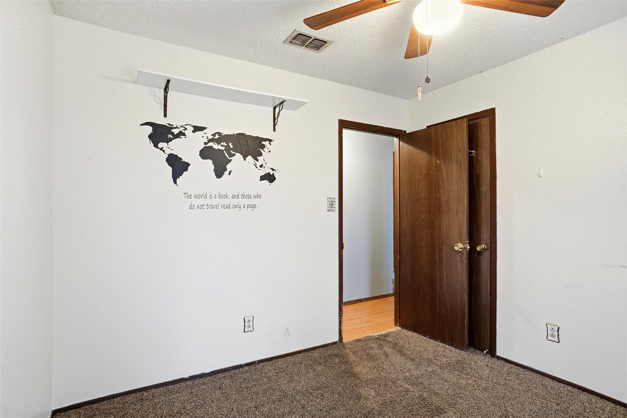 841 Lake View Ridge White Settlement TX 76108