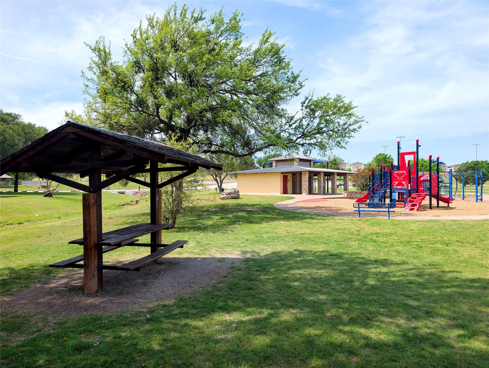 841 Lake View Ridge White Settlement TX 76108