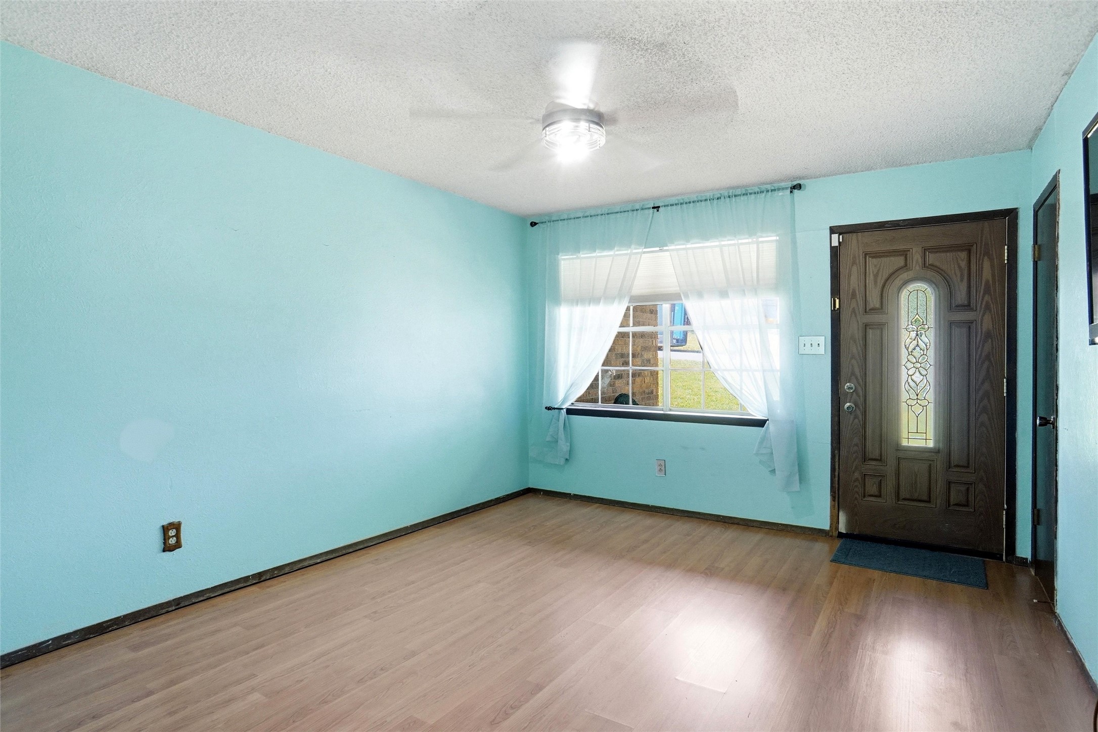 841 Lake View Ridge White Settlement TX 76108