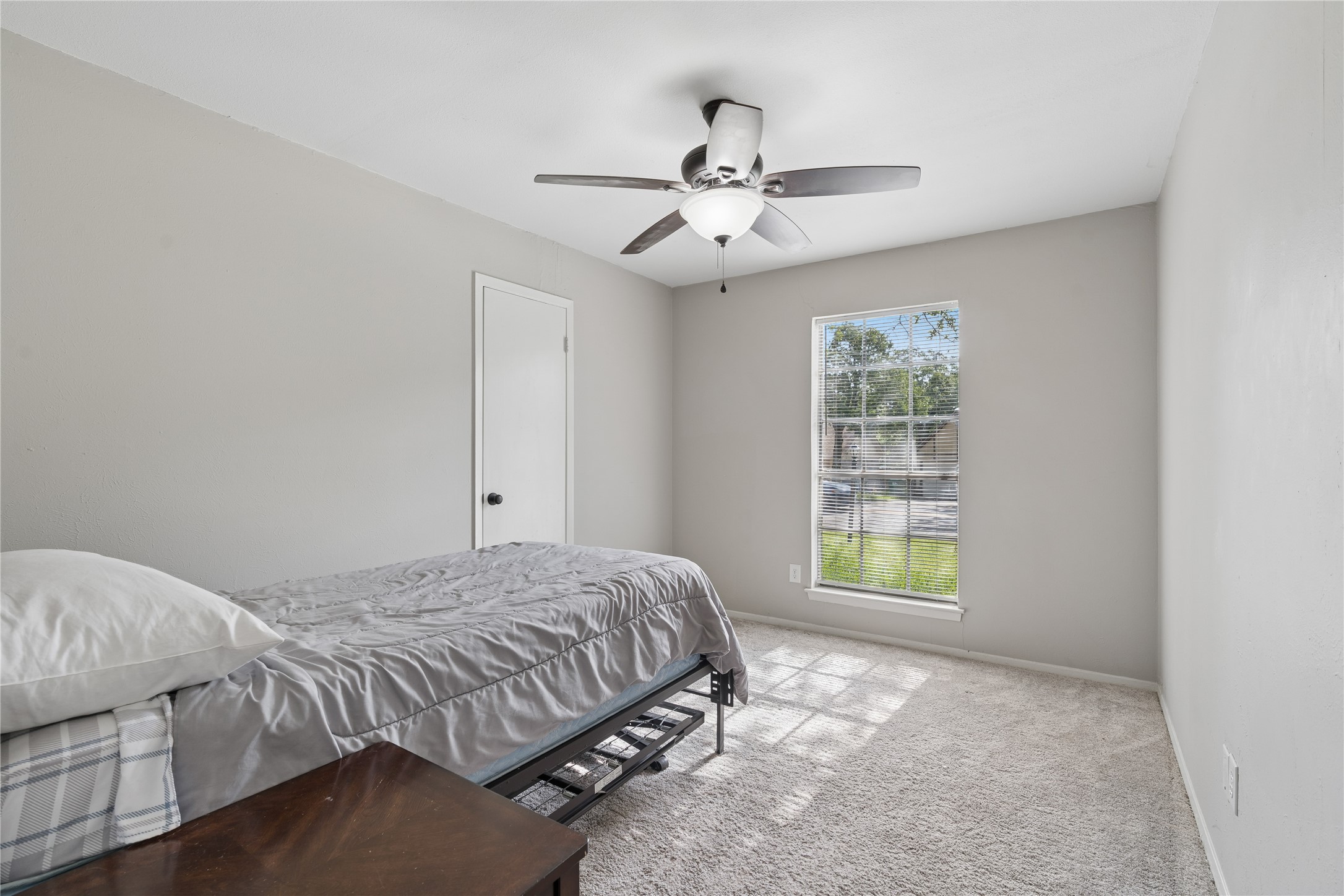 1213 Pin Oak Drive Denton TX 76209