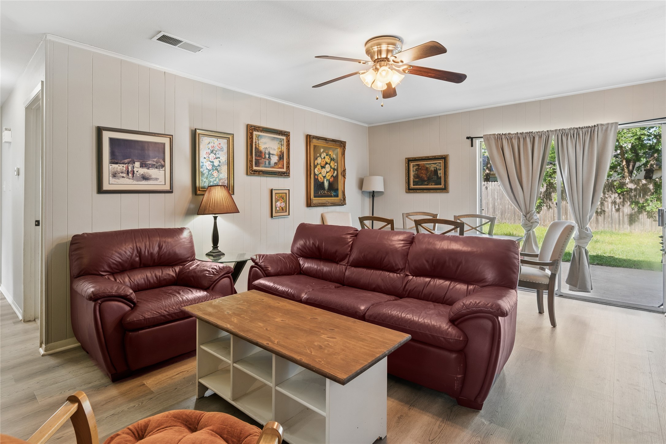 1213 Pin Oak Drive Denton TX 76209