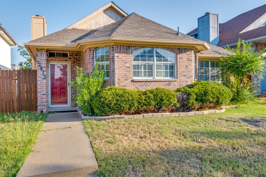 2415 Weatherby Drive Mesquite TX 75181