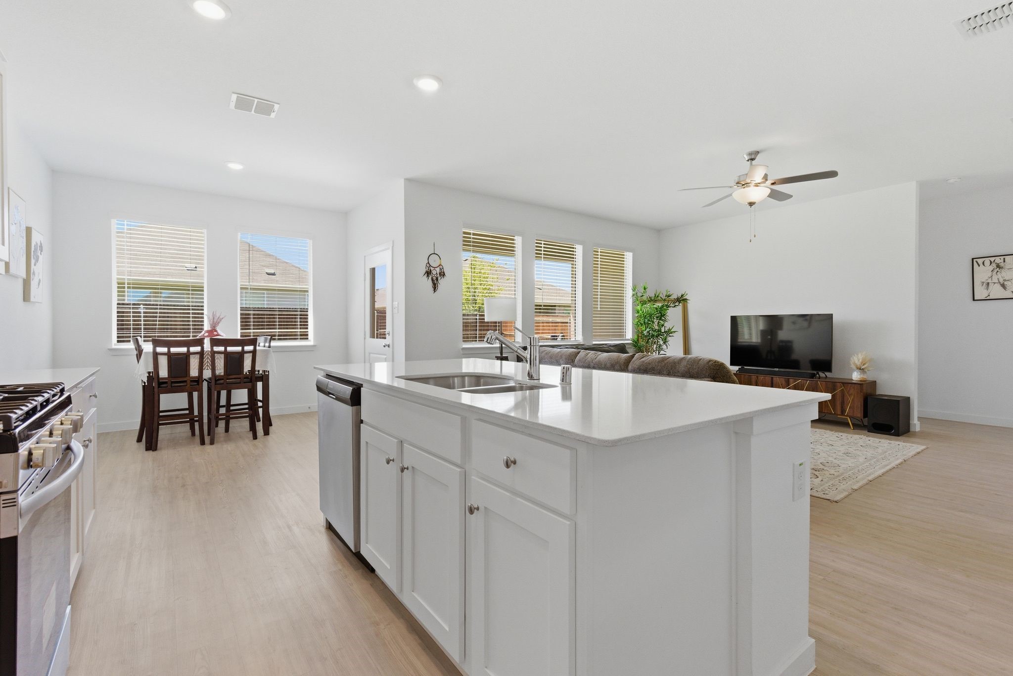 339 Texas Trail Justin TX 76247