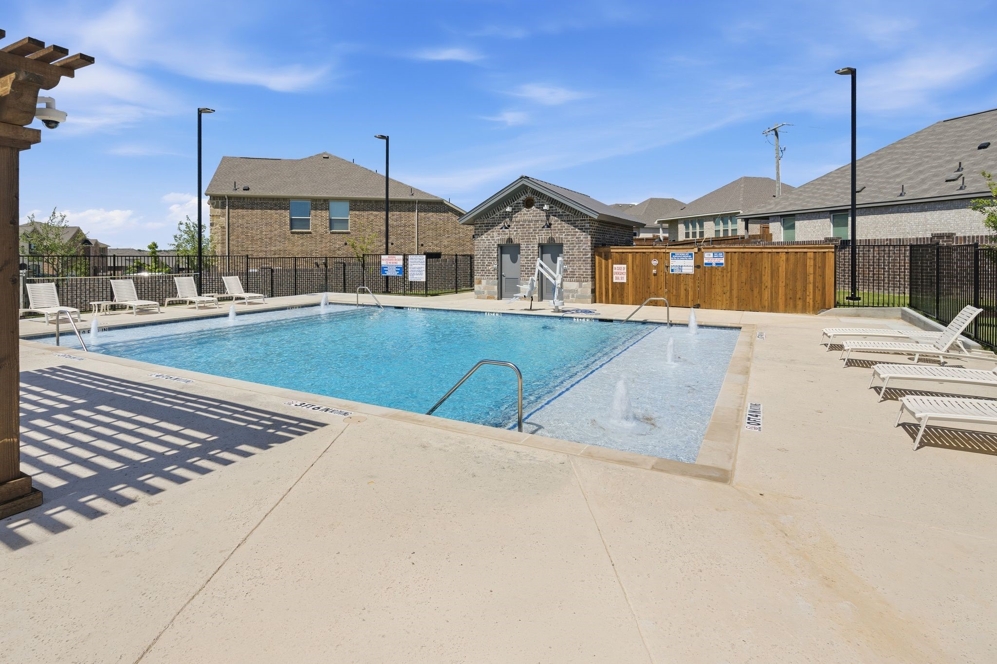 339 Texas Trail Justin TX 76247