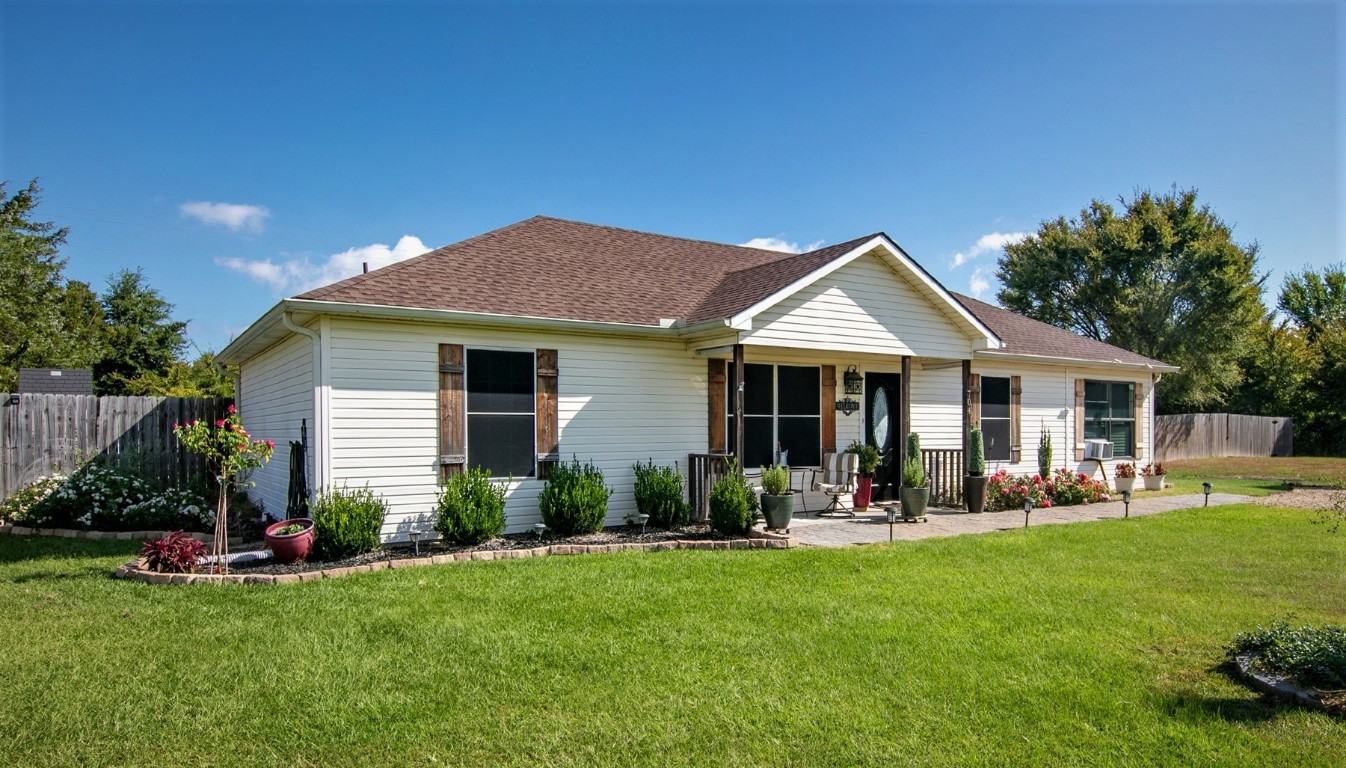 704 Tahiti Lane Tool TX 75143