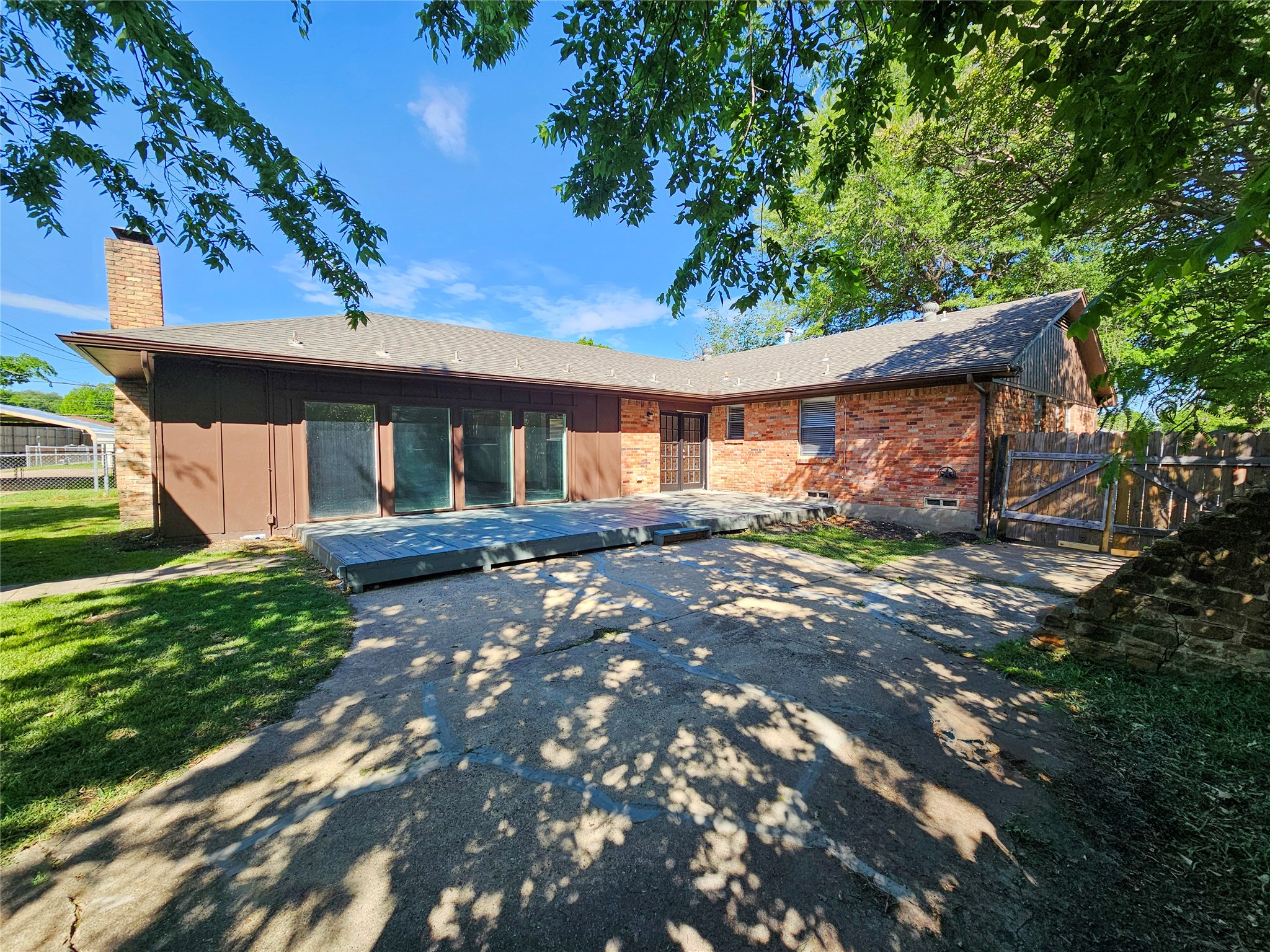 1316 Lexington Drive Garland TX 75041