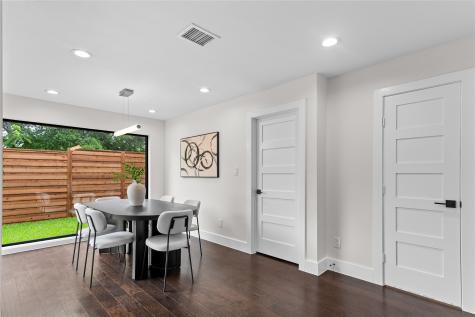 3321 Coronet Boulevard Dallas TX 75212