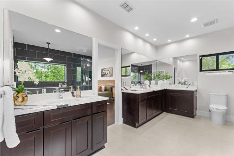 3321 Coronet Boulevard Dallas TX 75212