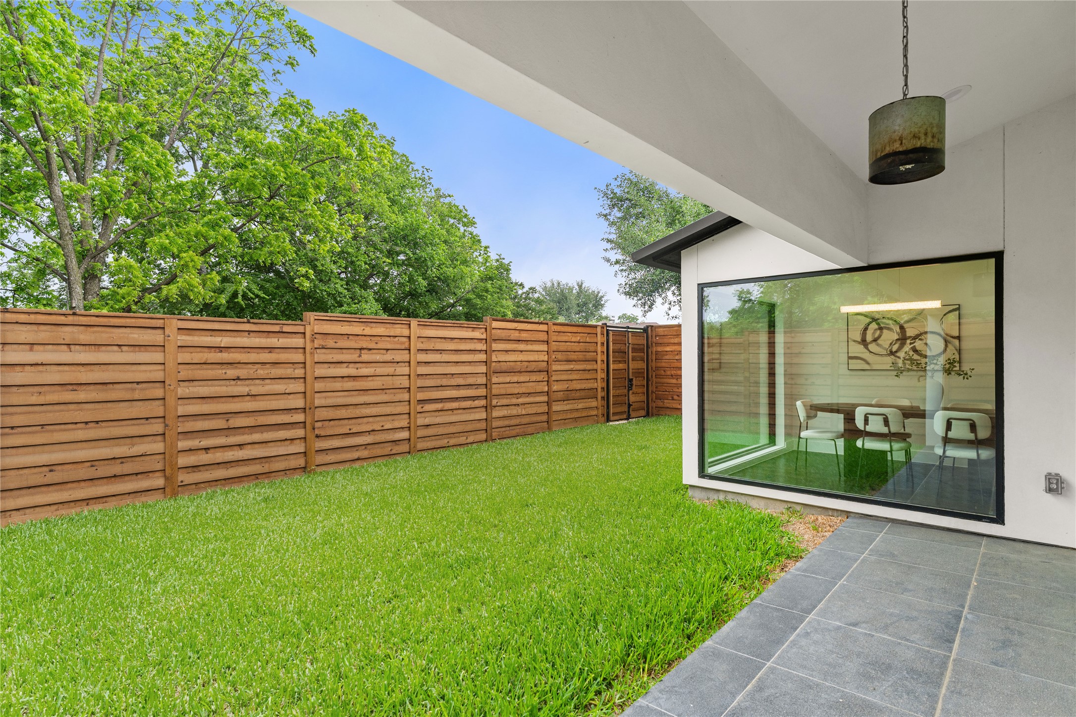 3321 Coronet Boulevard Dallas TX 75212