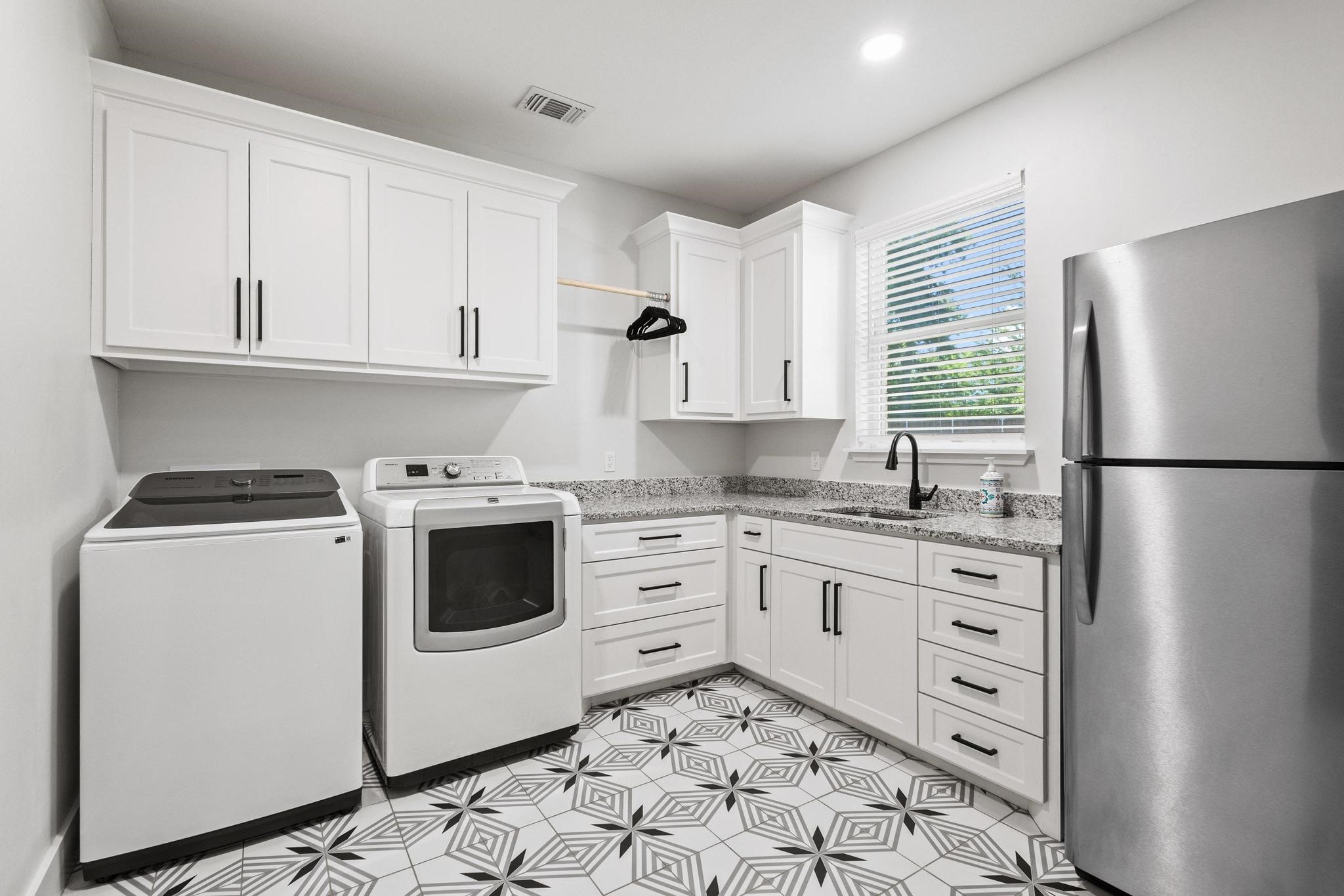 2214 Norwood Street Sherman TX 75092