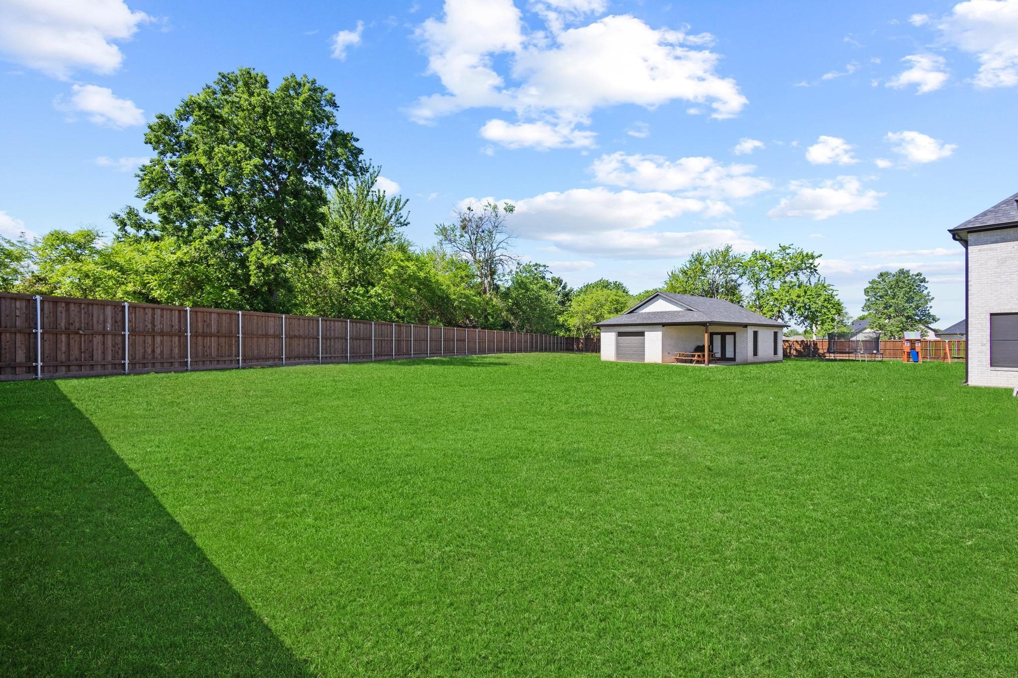 2214 Norwood Street Sherman TX 75092