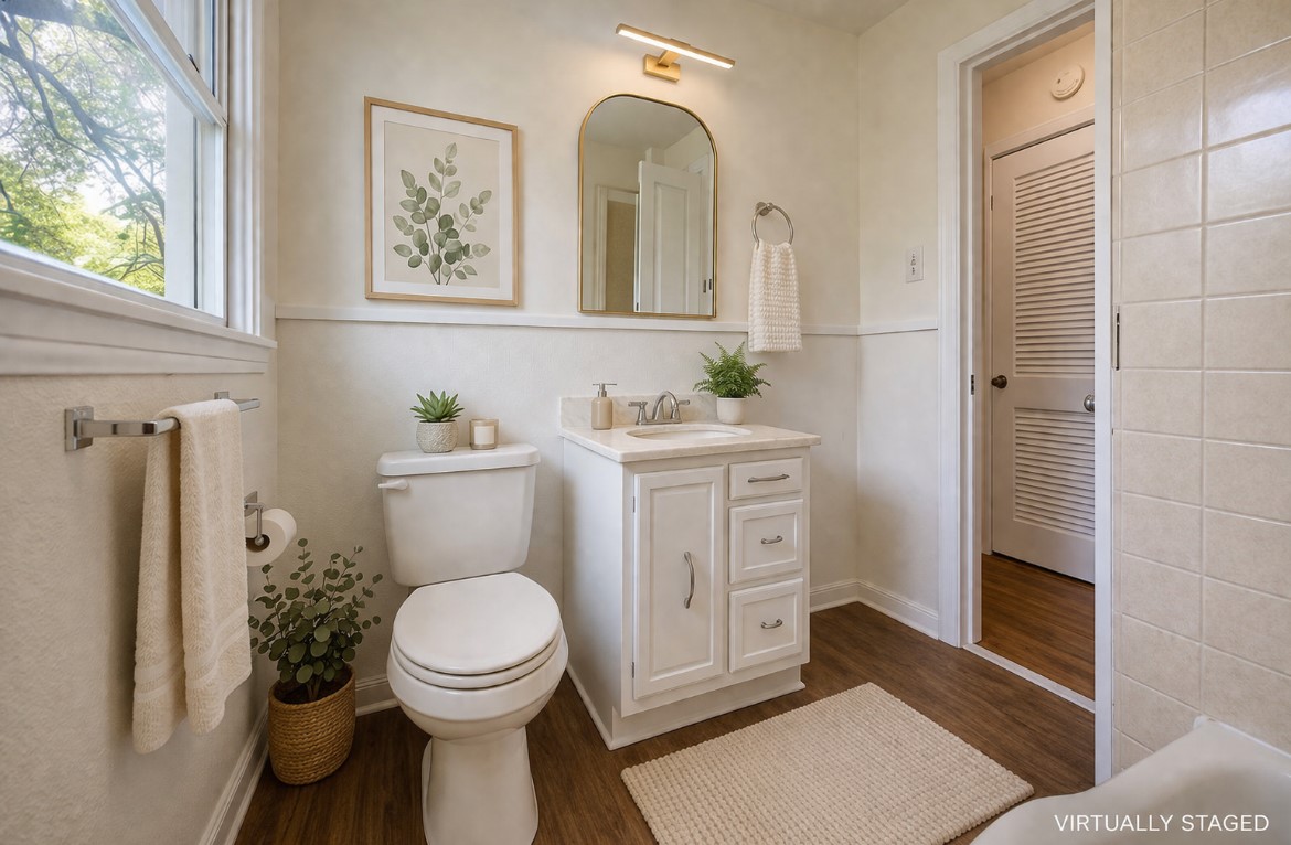 211 W Long Street Elm Mott TX 76640