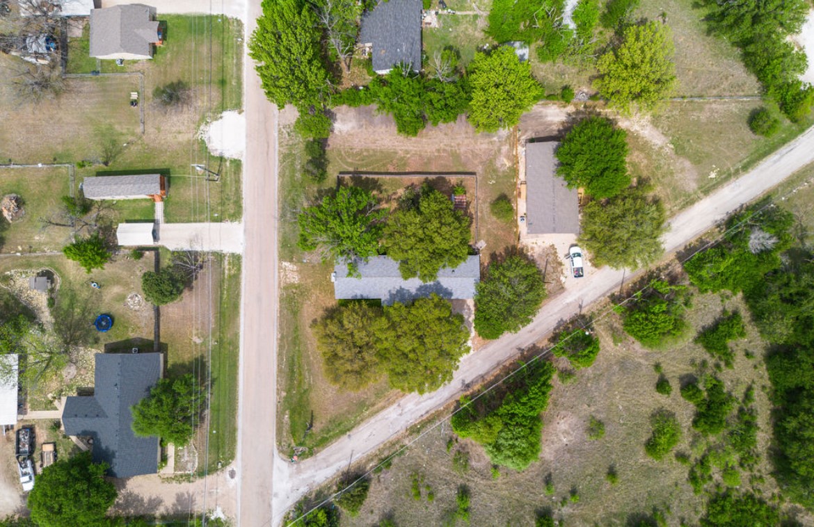 211 W Long Street Elm Mott TX 76640