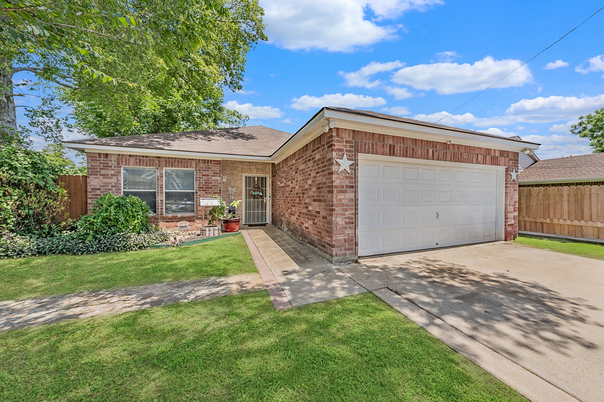 5119 Draper Street Fort Worth TX 76105