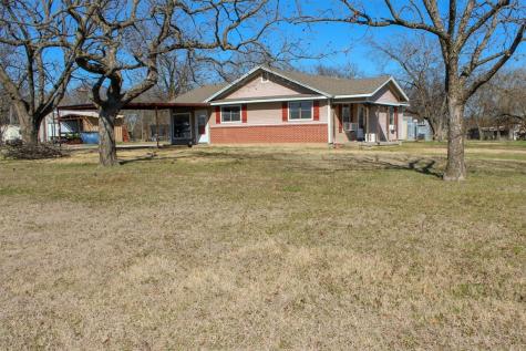 2711 Fm 36 N Farmersville TX 75442