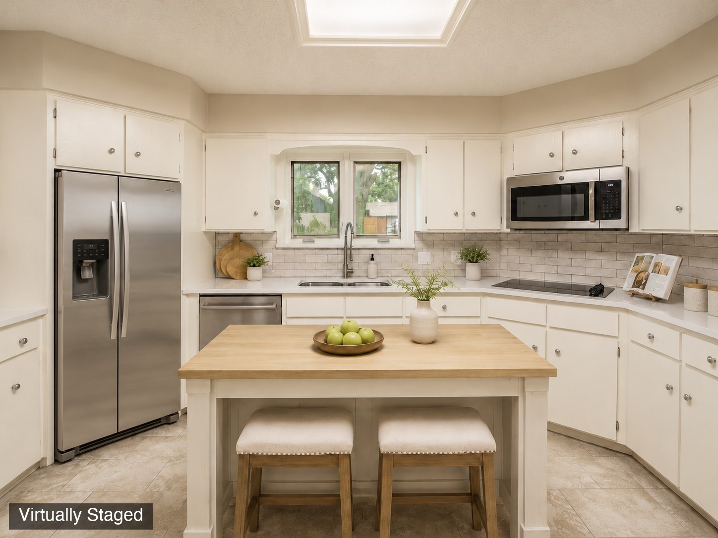1000 Briarcliff Drive Arlington TX 76012