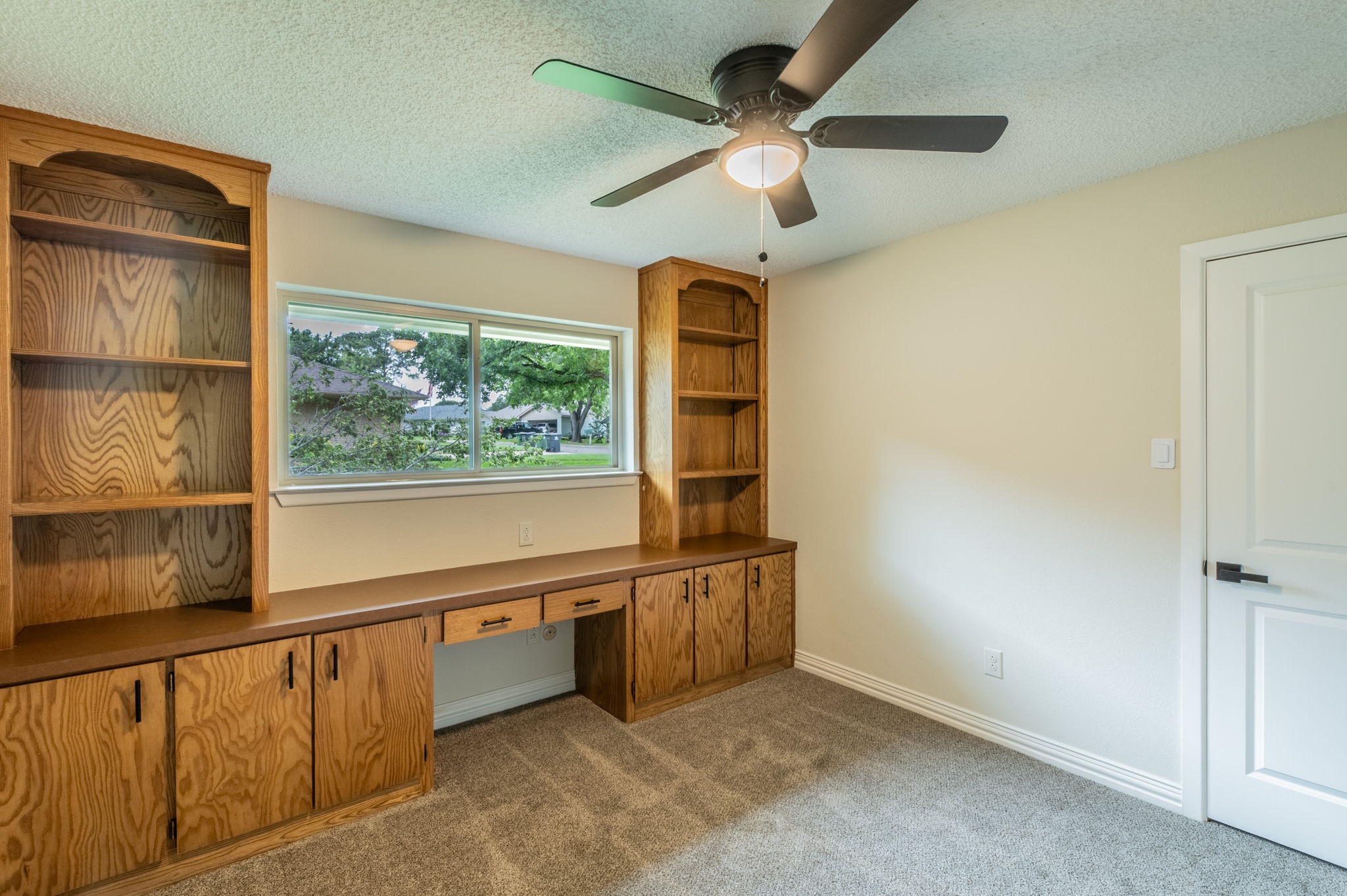 1000 Briarcliff Drive Arlington TX 76012