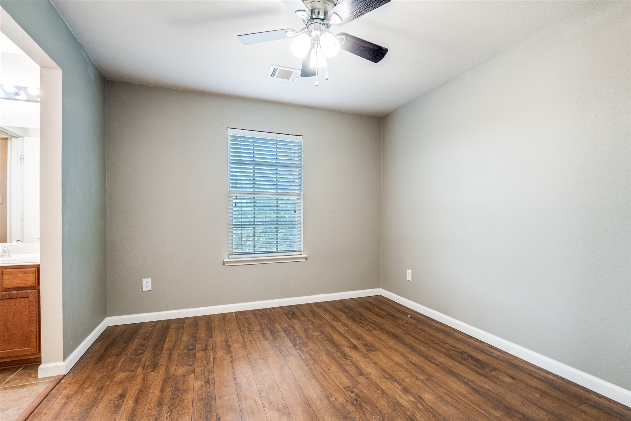 4018 Houston Drive Heartland TX 75126