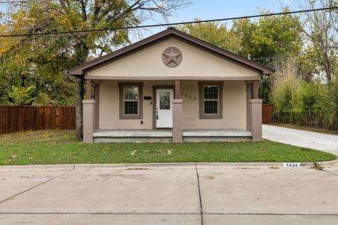 1424 Woods Lane Haltom City TX 76117