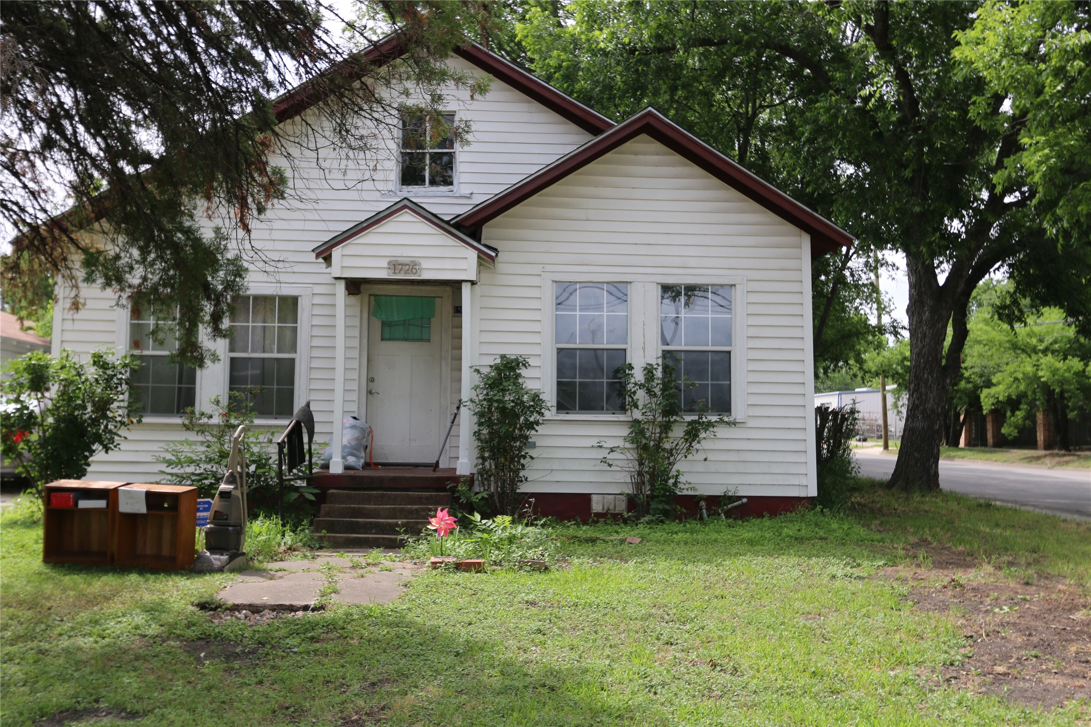 Waco TX, 1726 Bagby Avenue