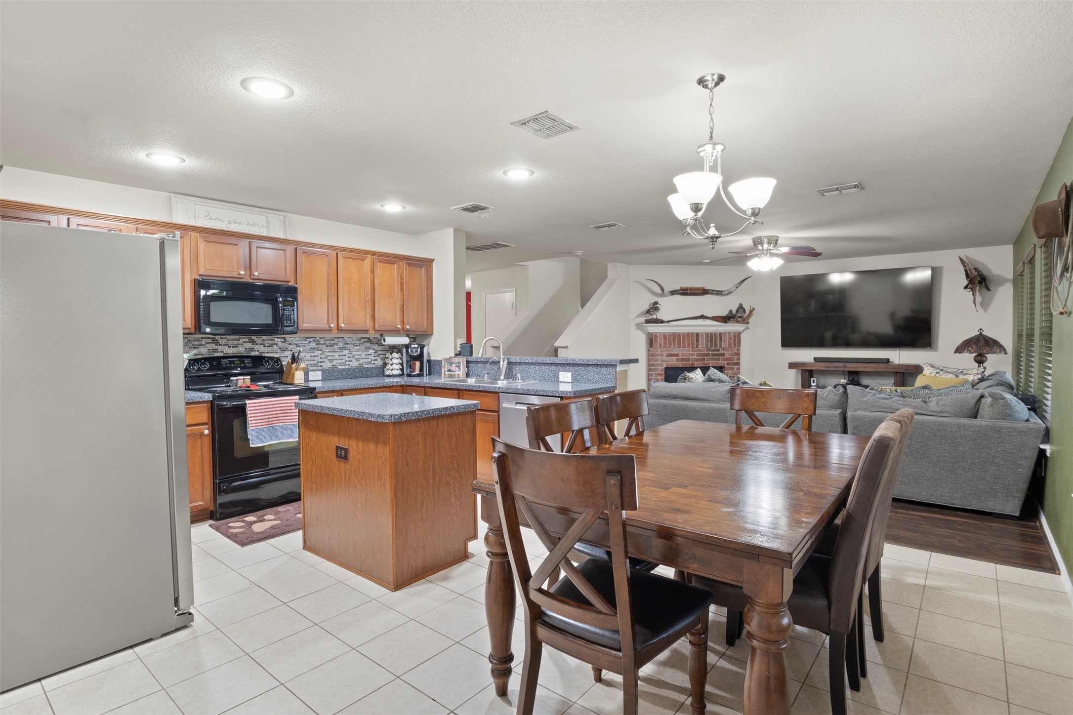 1303 Feather Crest Drive Krum TX 76249
