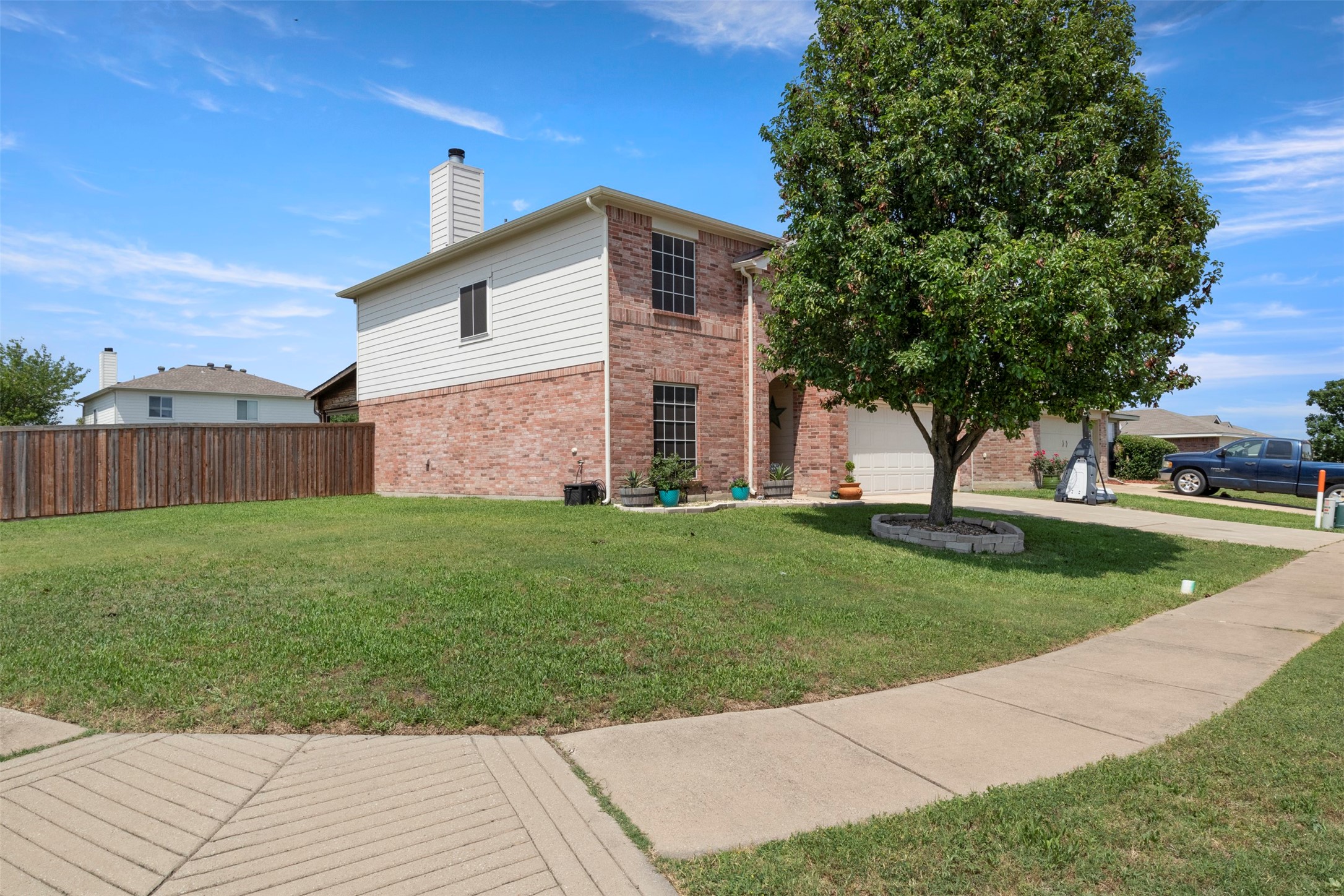 1303 Feather Crest Drive Krum TX 76249