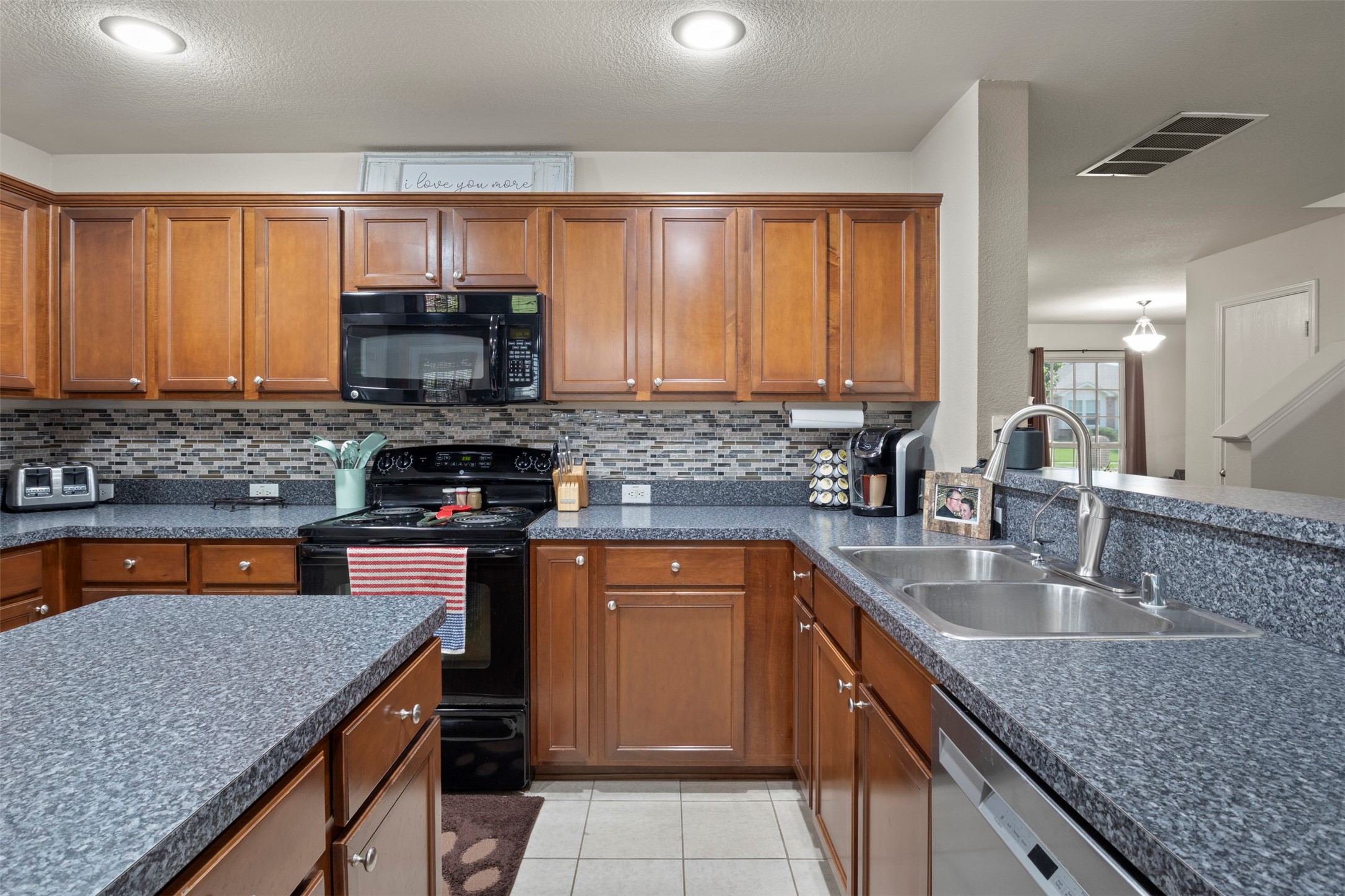 1303 Feather Crest Drive Krum TX 76249