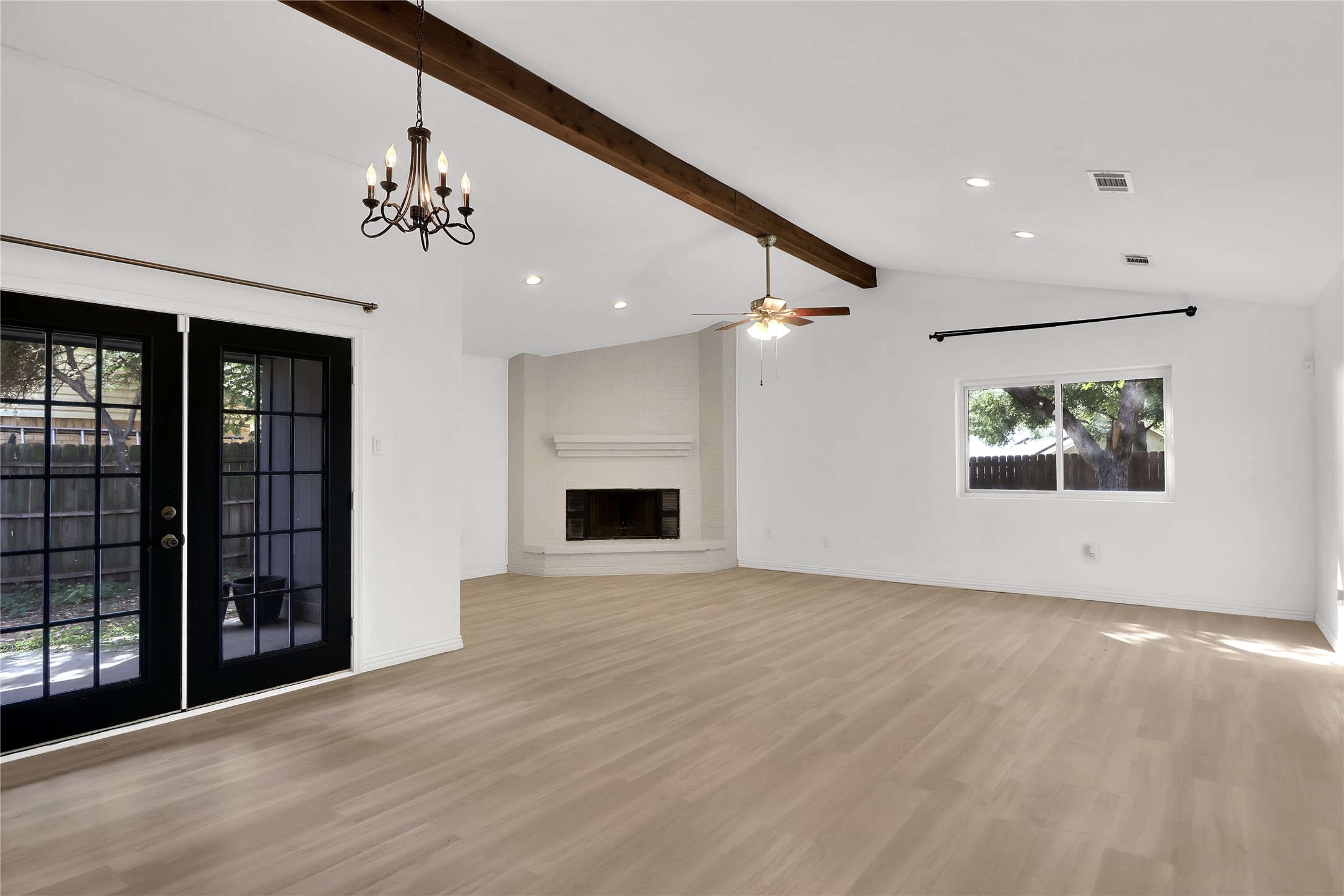 3209 Misty Court Bedford TX 76021