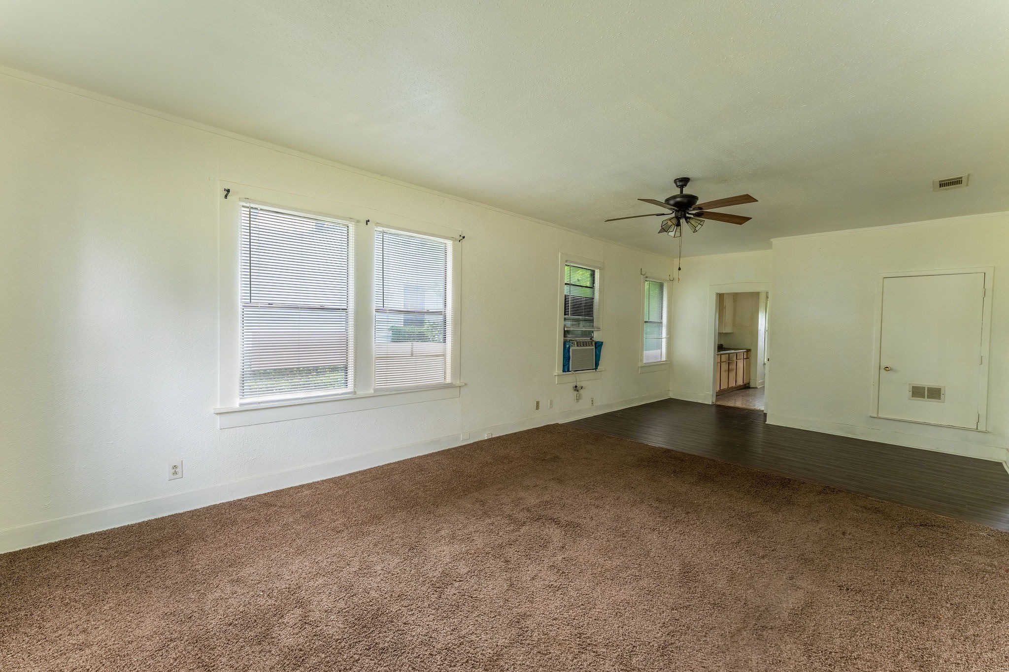 5808 Wellesley Avenue Fort Worth TX 76107