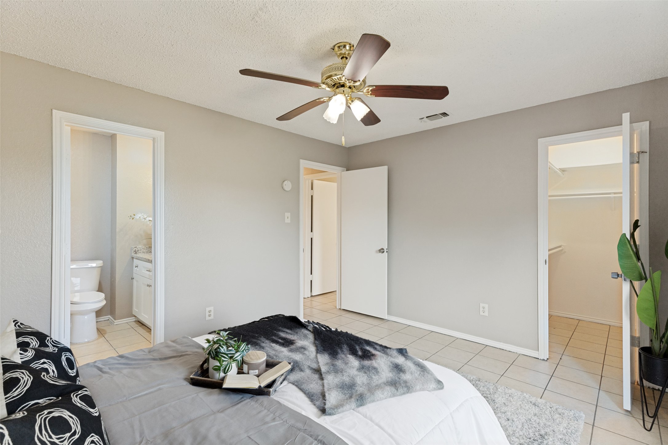3217 Green Ridge Street Fort Worth TX 76133