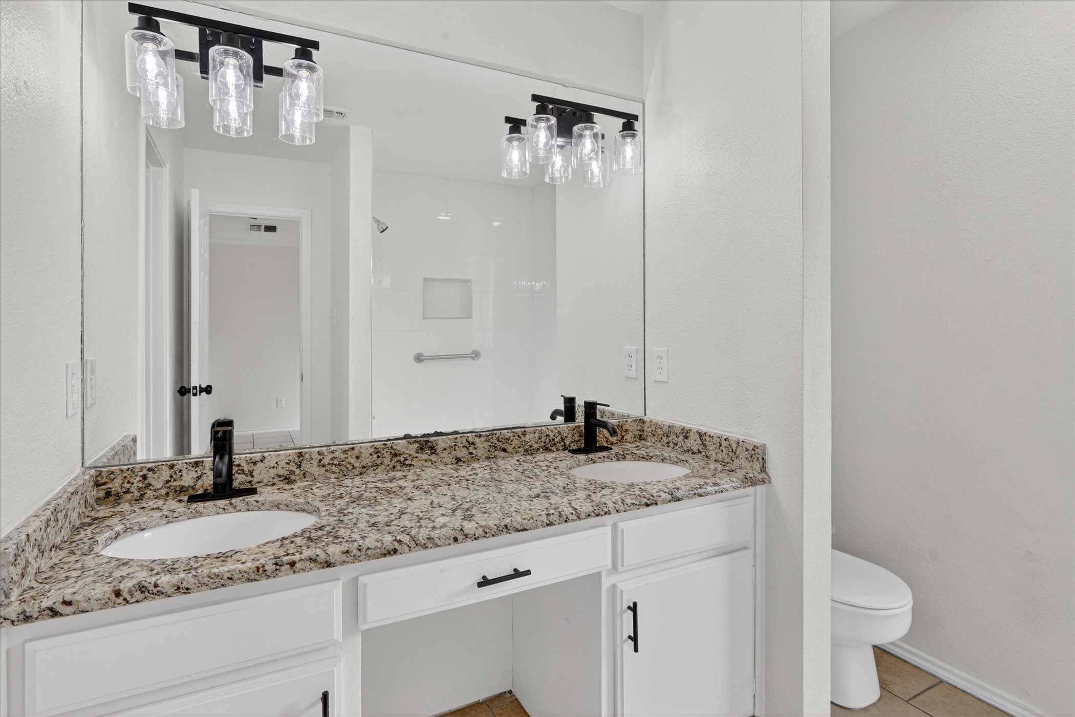 1755 Kings Canyon Circle Fort Worth TX 76134