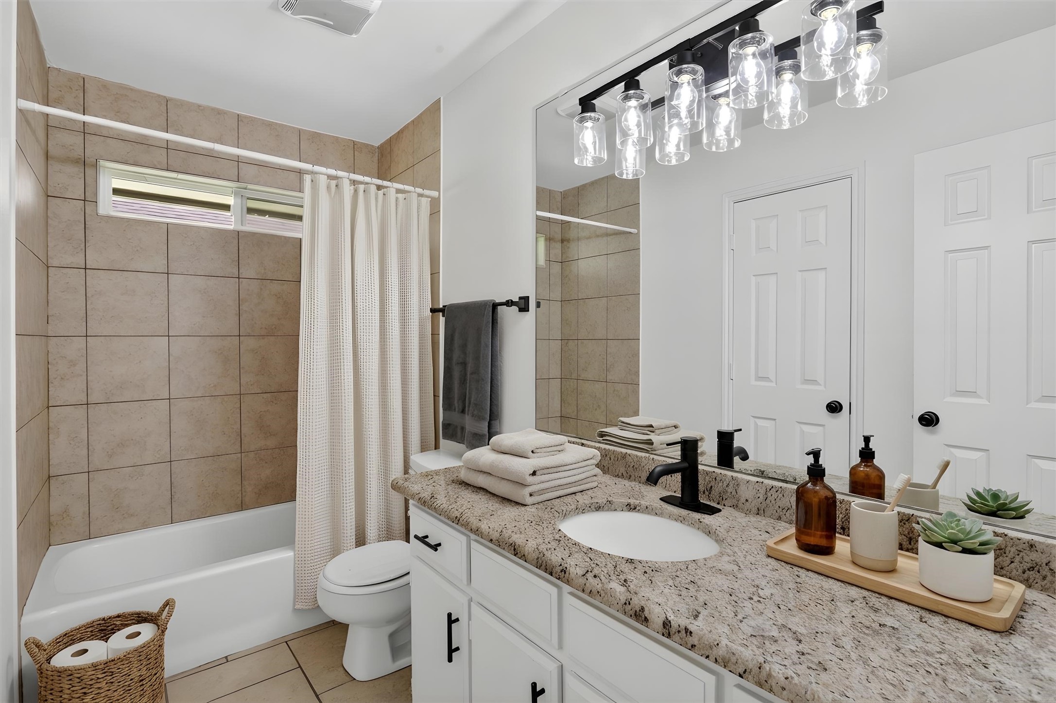 1755 Kings Canyon Circle Fort Worth TX 76134