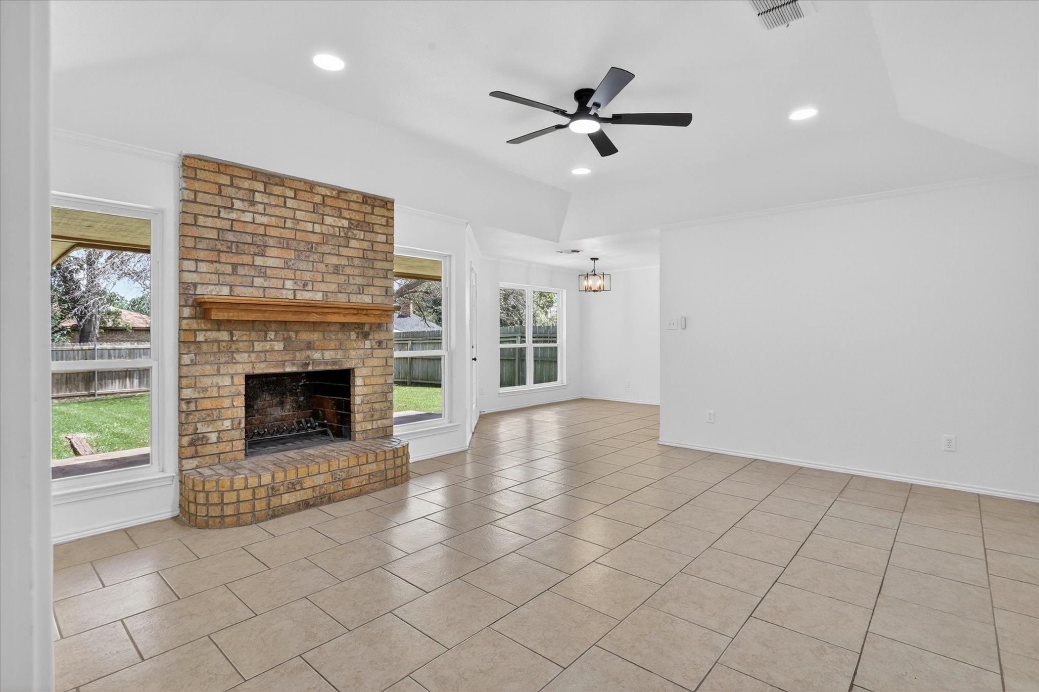 1755 Kings Canyon Circle Fort Worth TX 76134