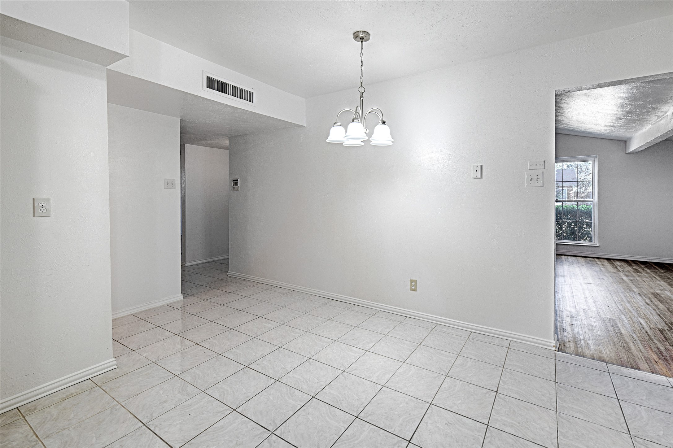 3206 Catalpa Street Garland TX 75044