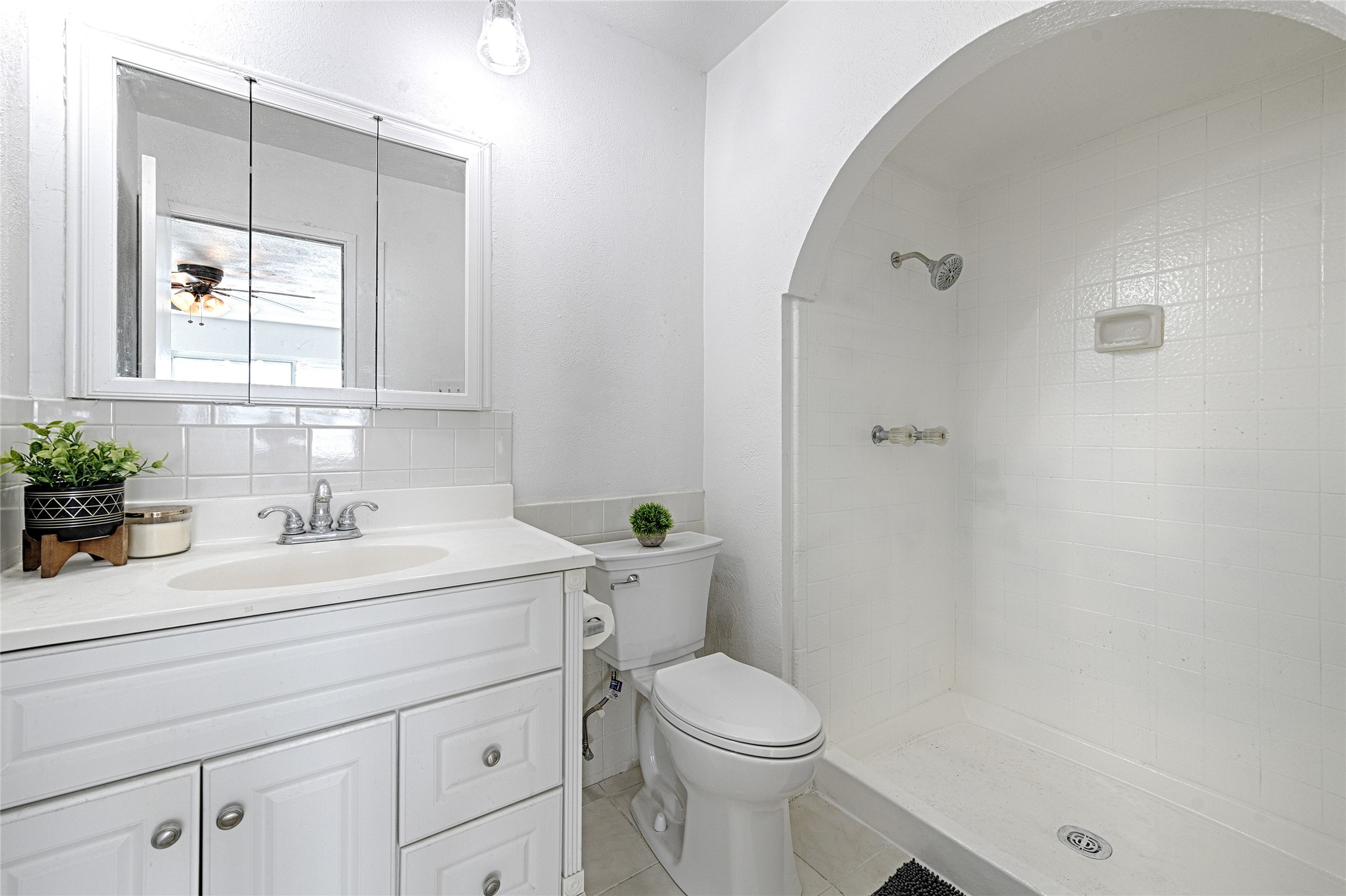 3206 Catalpa Street Garland TX 75044