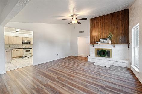 3206 Catalpa Street Garland TX 75044