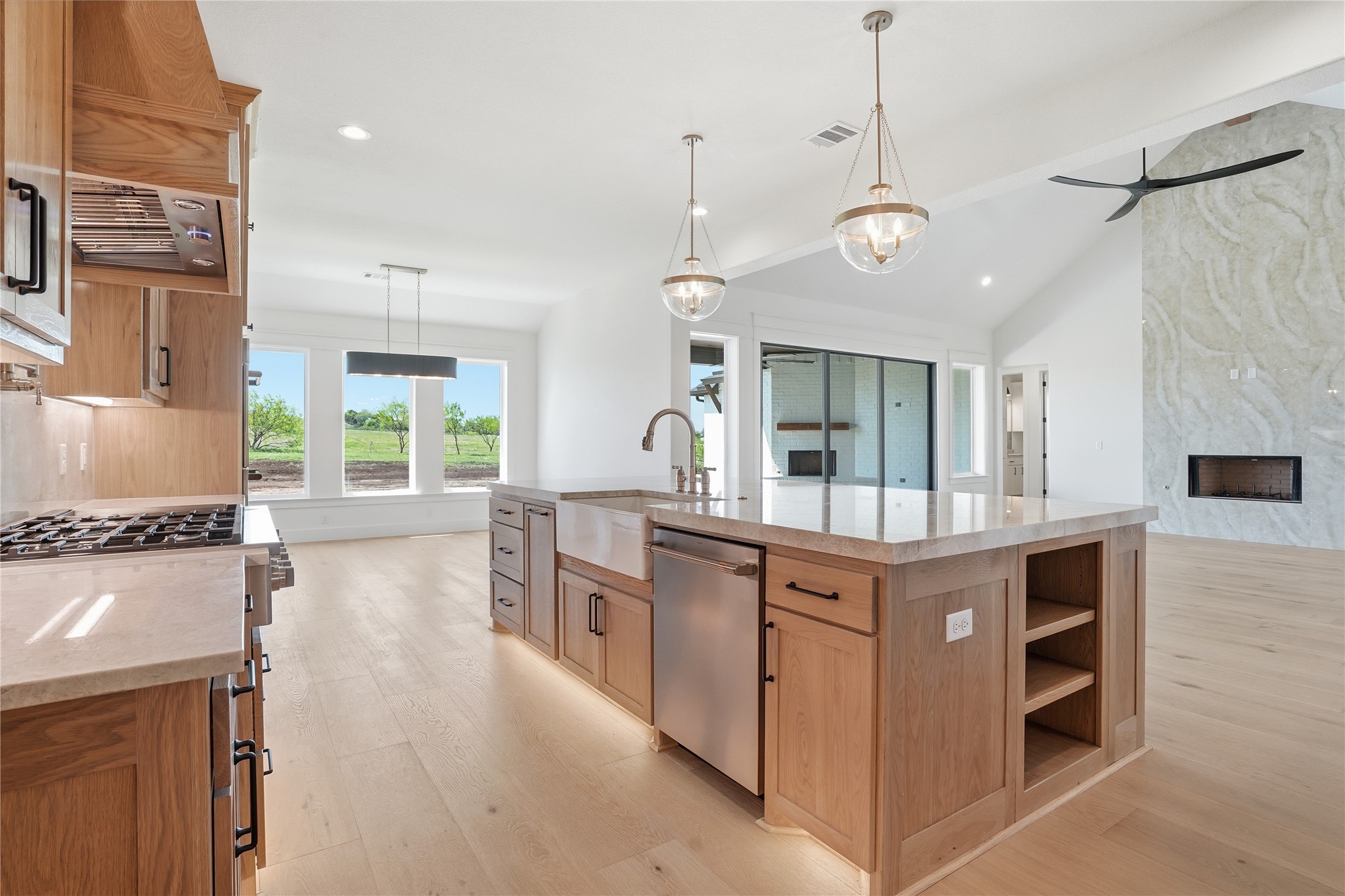 5009 Frost Creek Aledo TX 76008