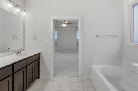 1333 Frio Drive Springtown TX 76082